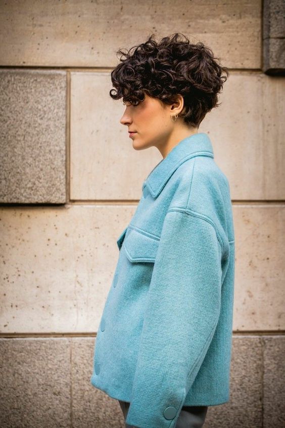 Жіночі зачіски, які привертають увагу протилежної статі (фото)